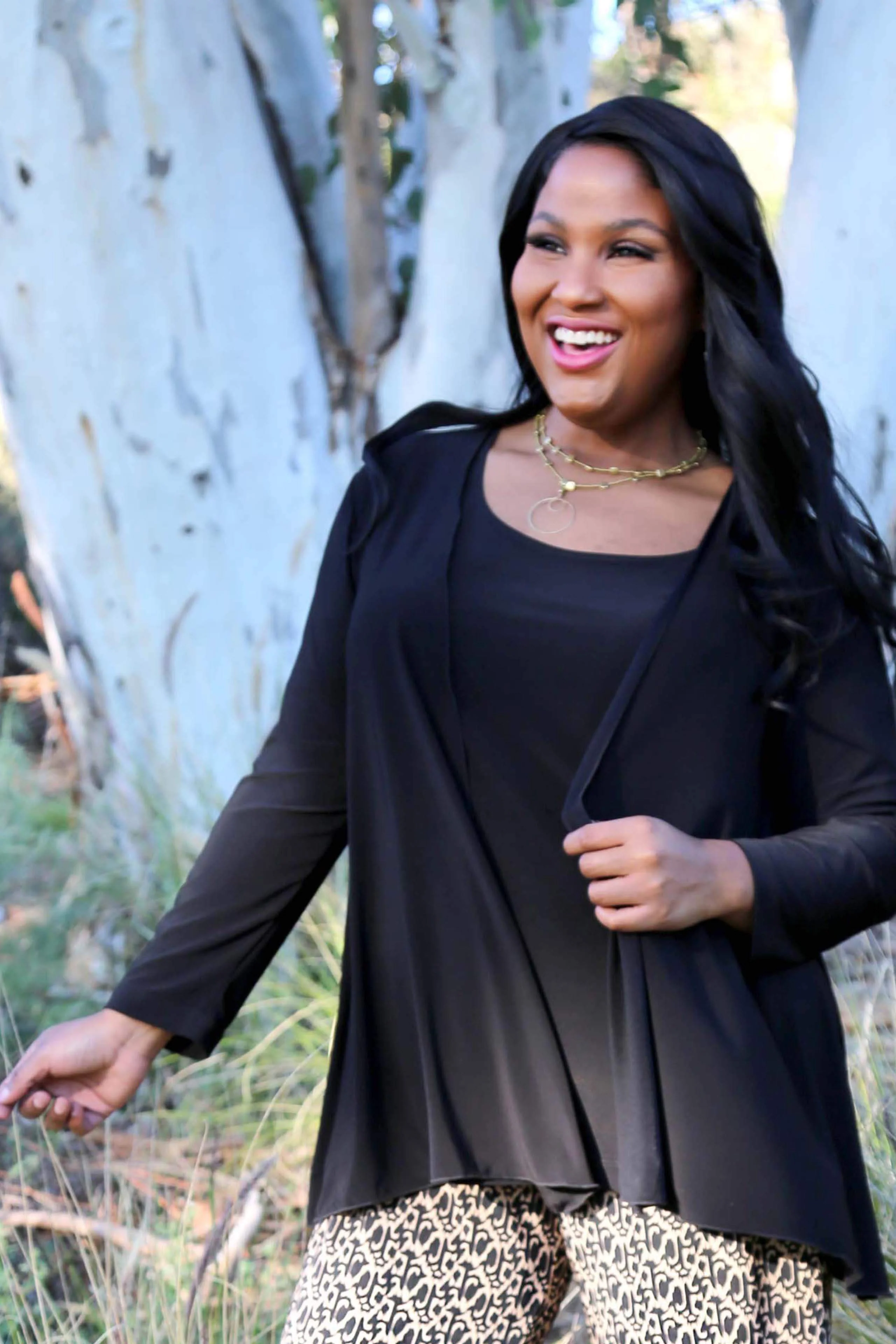 Vikki Vi Jersey Black Swing Cardigan - Image 4