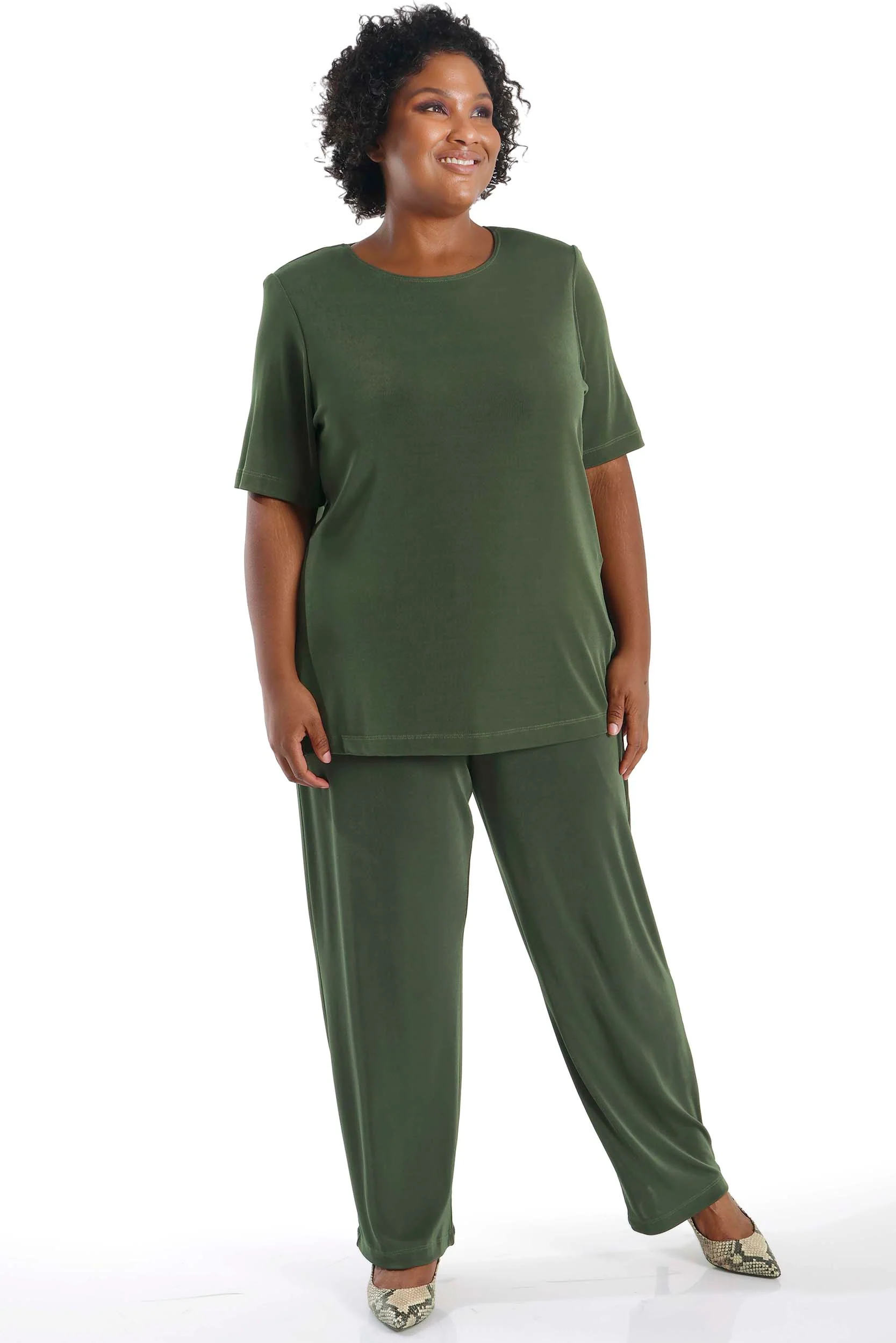 Vikki Vi Classic Olive Short Sleeve Tunic - Image 3